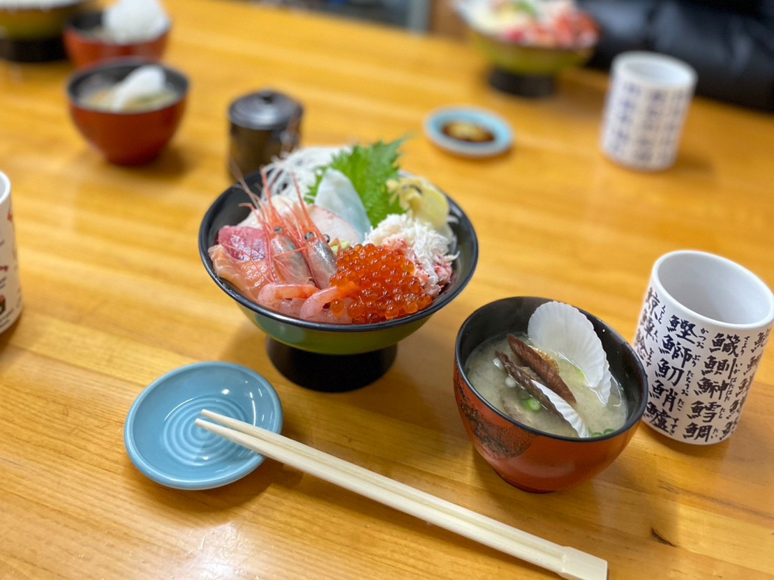 札幌二条市場の海鮮丼の画像